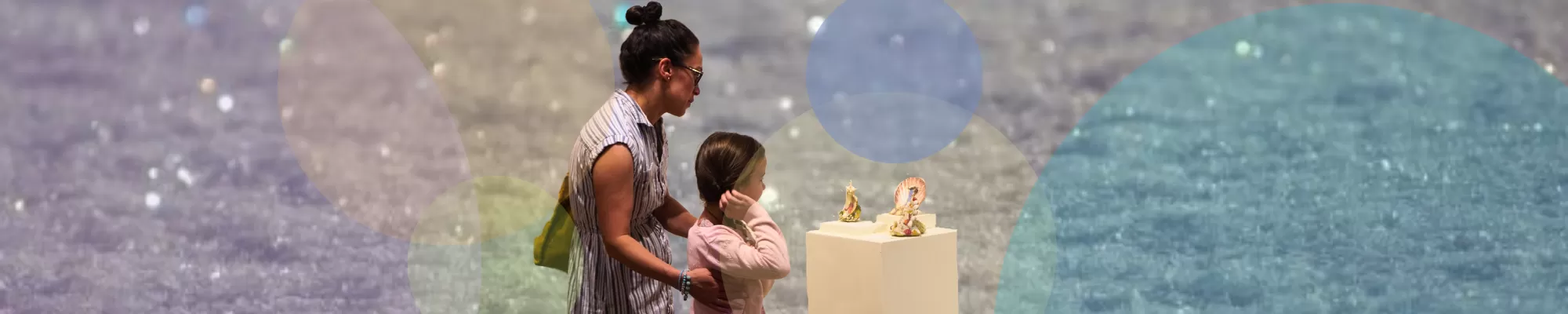 ALL THAT GLITTERS: A Holiday Salon
